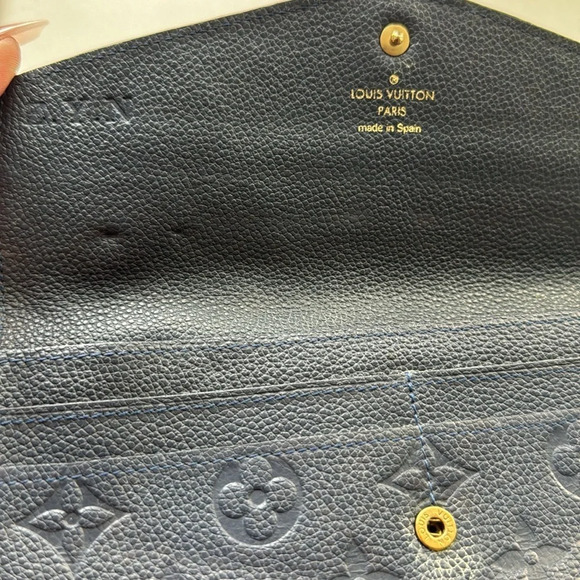 LOUIS VUITTON Curieuse Wallet Monogram Empreinte Leather Navy/Black - Picture 4 of 8